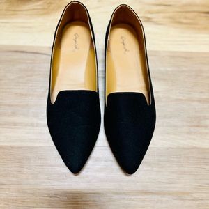 Black Pointed Toe Flats